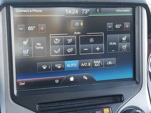 Used 2016 Ford F250 Lariat w/ Lariat Interior Package image 39