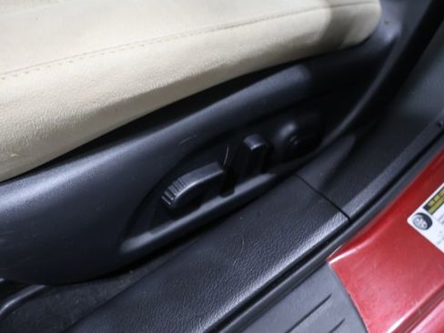 Used 2015 Nissan Altima 2.5 SV w/ Convenience Package image 12