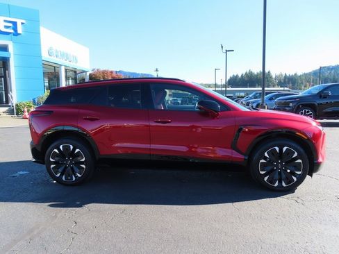 Used 2024 Chevrolet Blazer EV RS image 8