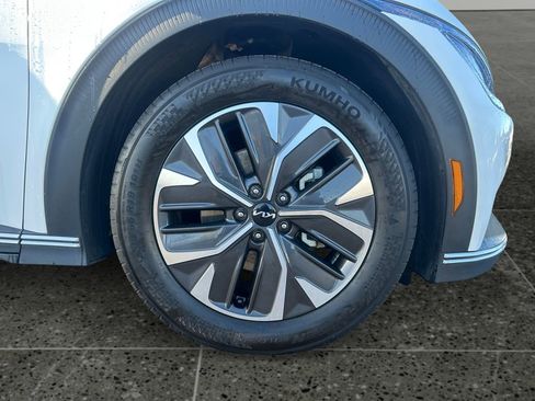 Used 2024 Kia EV6 Light AWD/4WD image 10
