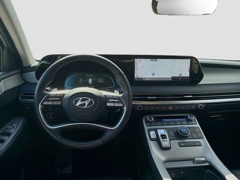 Used 2025 Hyundai Palisade SEL image 19