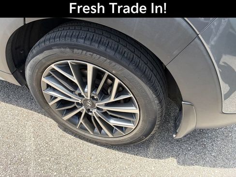 Used 2021 Hyundai Tucson Limited FWD image 6
