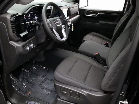 New 2026 GMC Sierra 1500 Elevation image 12