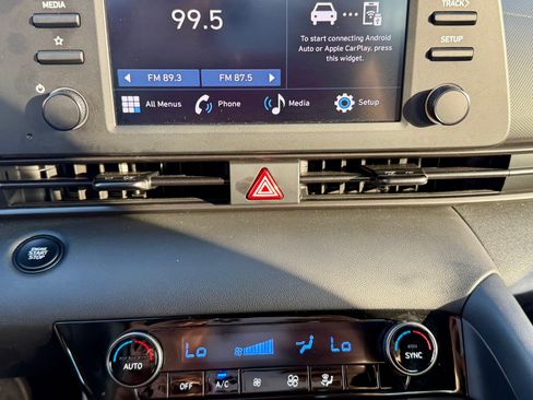 Used 2026 Hyundai Elantra Sport FWD image 16