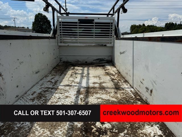 Used 2024 RAM 5500 Tradesman w/ Chrome Appearance Group AWD/4WD image 17