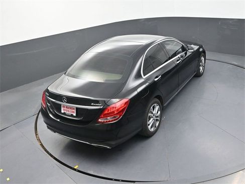 Used 2017 Mercedes-Benz C 300 4MATIC Sedan image 25