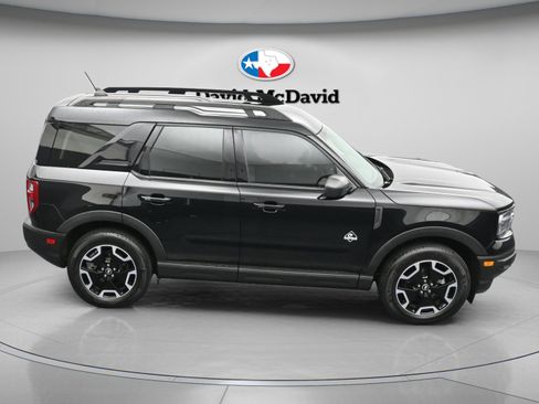 Used 2023 Ford Bronco Sport Outer Banks w/ Tech Package AWD/4WD image 43