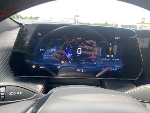 Used 2025 Chevrolet Equinox RS w/ Safety and Technology Package FWD image 19