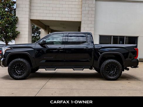 Used 2024 Toyota Tundra SR5 w/ SR5 Premium Package AWD/4WD image 5