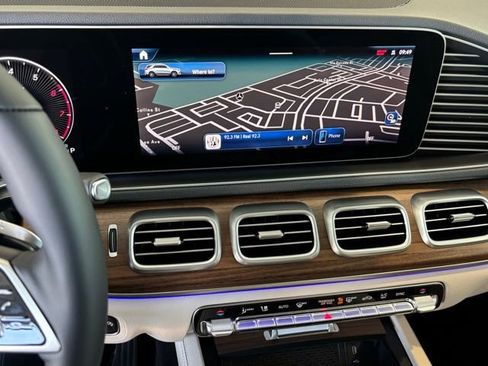 Certified 2026 Mercedes-Benz GLE 450 4MATIC image 16