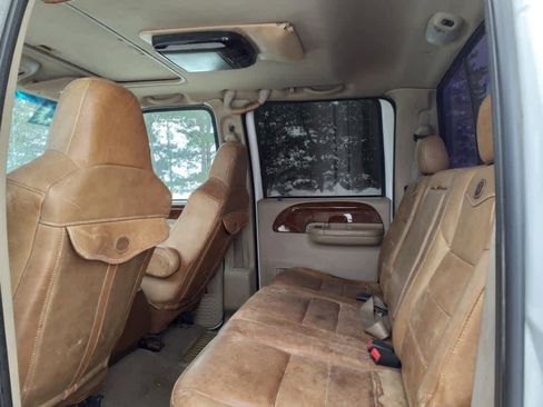 Used 2004 Ford F250 King Ranch image 4