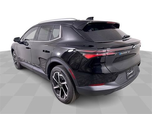 New 2026 Chevrolet Equinox EV LT image 6