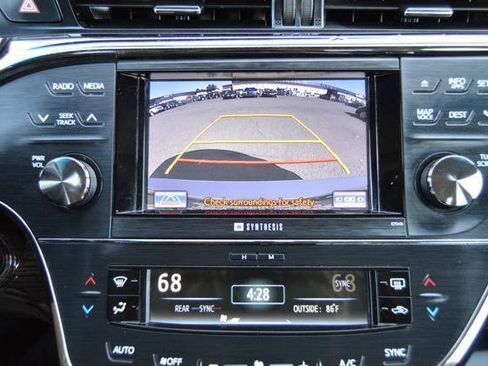 Used 2014 Toyota Avalon Limited FWD image 22