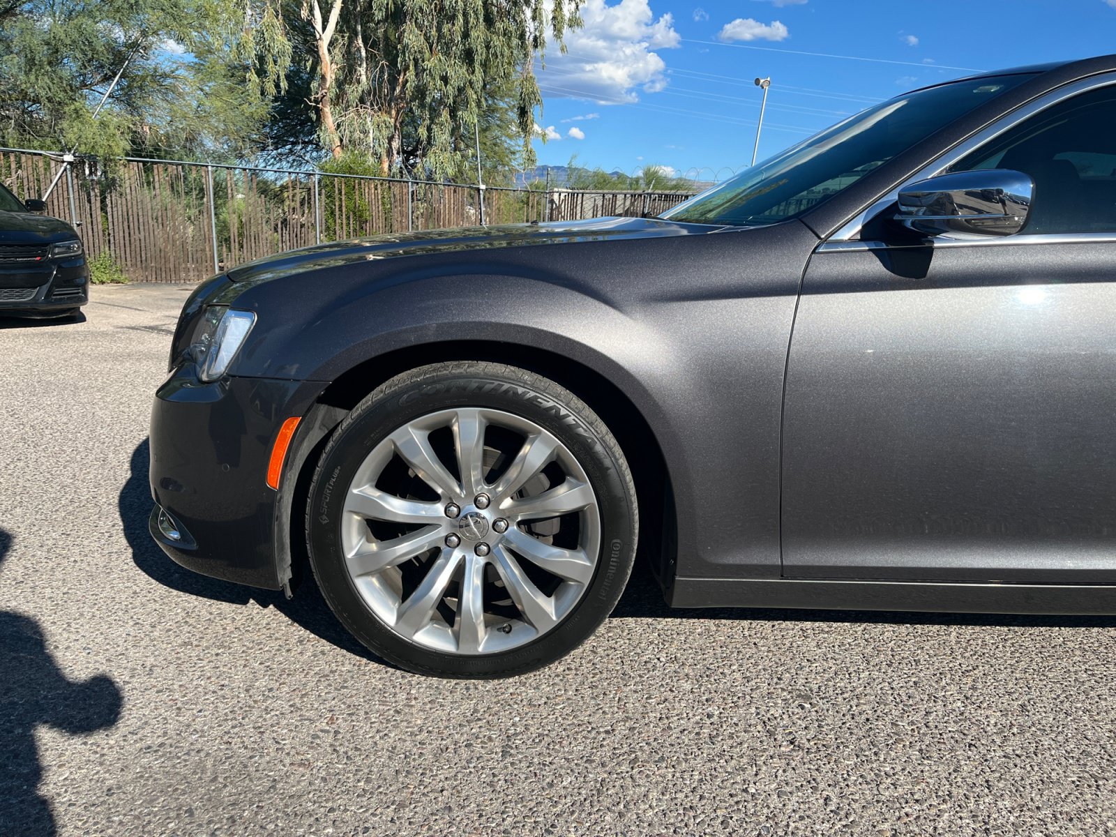 Used 2019 Chrysler 300 Limited w/ Safetytec Plus Group RWD image 11