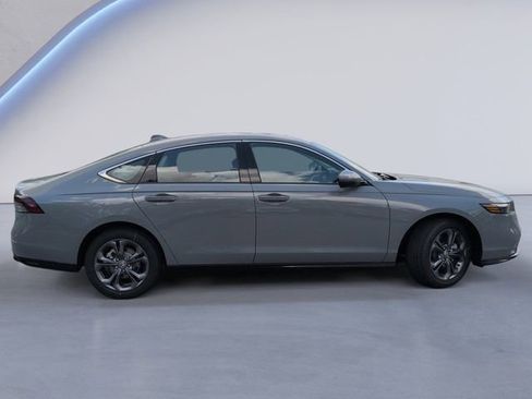 New 2026 Honda Accord EX-L image 3