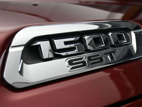 Used 2025 RAM 1500 Laramie image 46