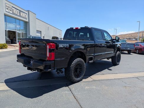 New 2026 Ford F250 Lariat w/ Black Appearance Package AWD/4WD image 3