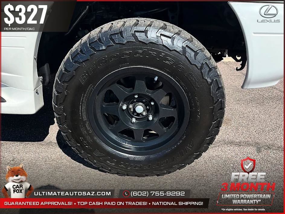 Used 2006 Lexus LX 470 4WD w/ Preferred Accessory Pkg image 23