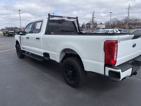 Used 2023 Ford F350 XLT AWD/4WD image 16