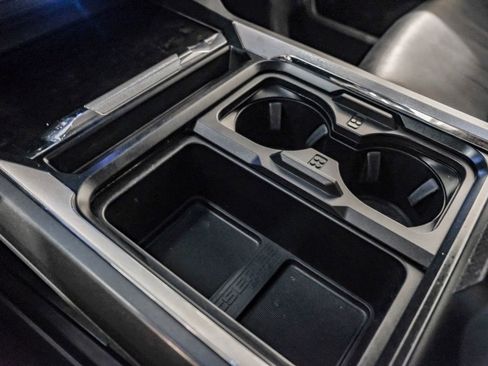 Used 2023 Ford F250 Lariat w/ Sport Appearance Package image 25