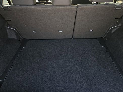 New 2026 Nissan Rogue S image 6