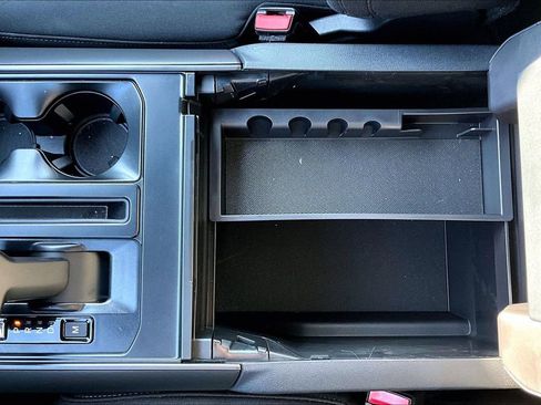 Used 2024 Ford F150 XLT w/ Equipment Group 302A MID image 33