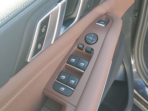 Certified 2023 BMW X5 xDrive40i w/ Premium Package image 6