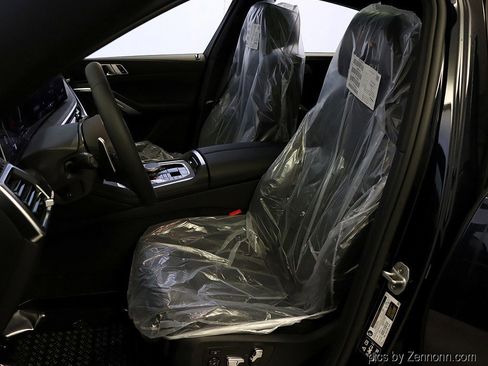 Used 2026 BMW X6 xDrive40i image 11