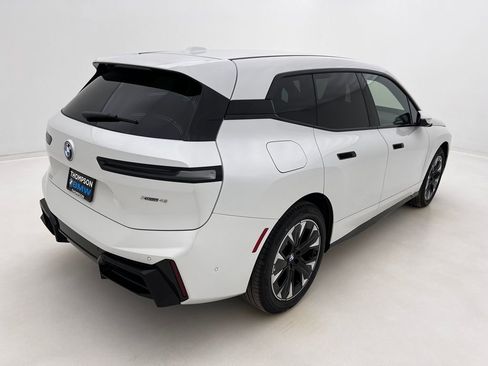 New 2026 BMW iX xDrive45 w/ M Sport Package image 5