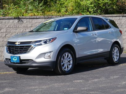 Used 2021 Chevrolet Equinox LS w/ LS Convenience Package