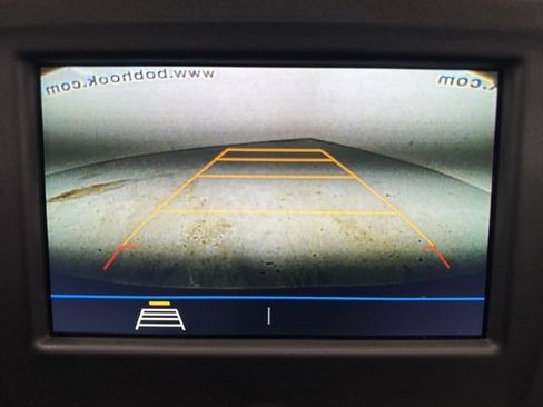 Used 2019 Chevrolet Equinox LT image 16