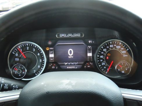 Used 2022 RAM 1500 Lone Star image 28