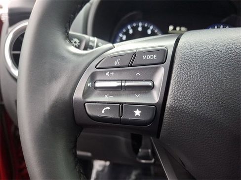 Used 2022 Hyundai Kona SEL w/ Convenience Package image 21