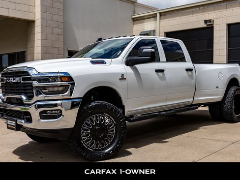 Used 2026 RAM 3500 Tradesman AWD/4WD image 5