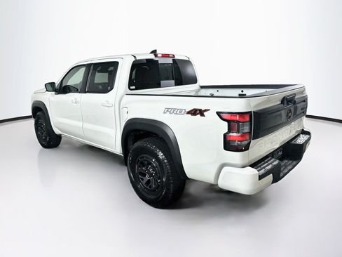 Used 2026 Nissan Frontier PRO-4X AWD/4WD image 5