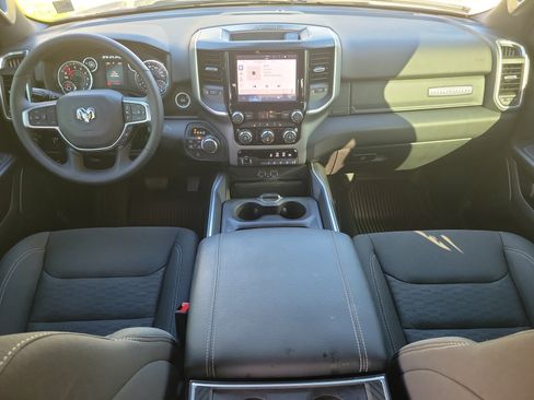 Used 2025 RAM 1500 Big Horn AWD/4WD image 10