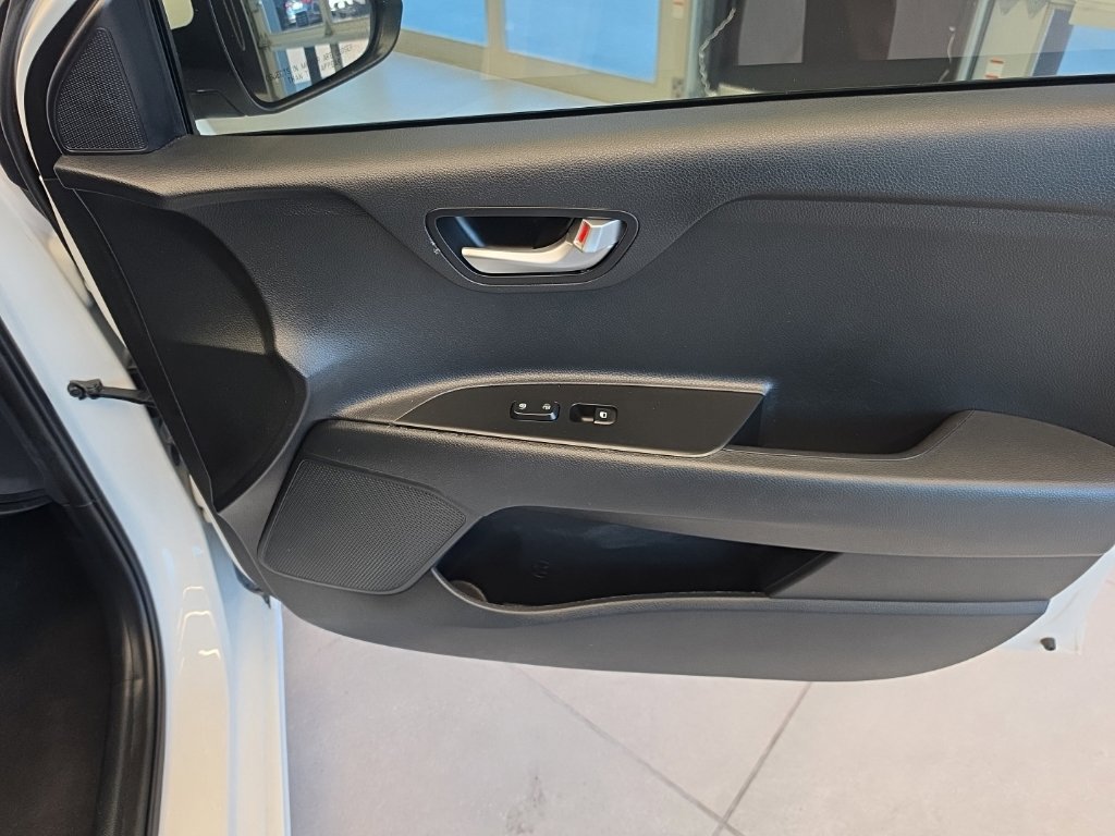 Used 2022 Kia Rio S w/ Technology Package FWD image 44