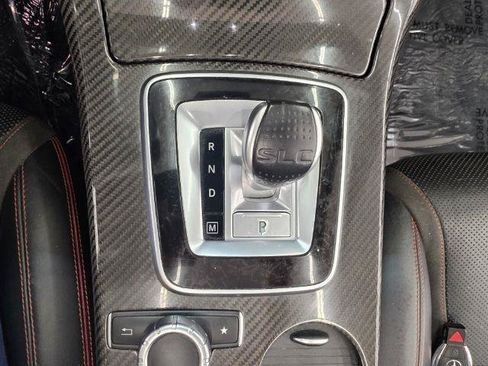 Used 2017 Mercedes-Benz SLC 43 AMG image 27
