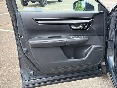 Used 2023 Honda CR-V Sport Touring image 9