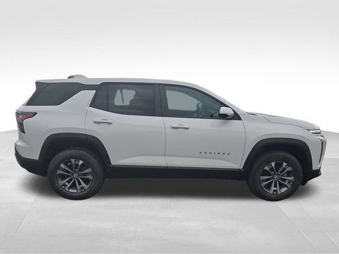 New 2026 Chevrolet Equinox LT w/ Safety and Technology Package AWD/4WD image 6