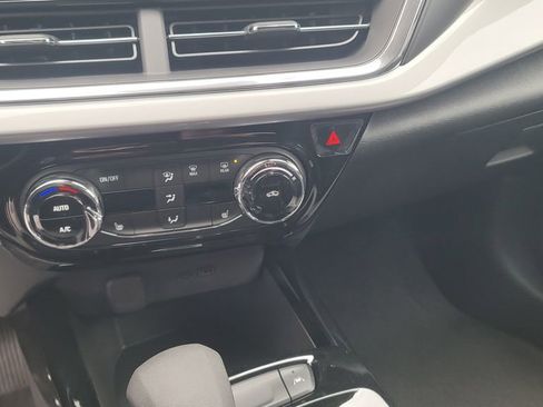 New 2026 Chevrolet Trax LT w/ Driver Confidence Package image 22