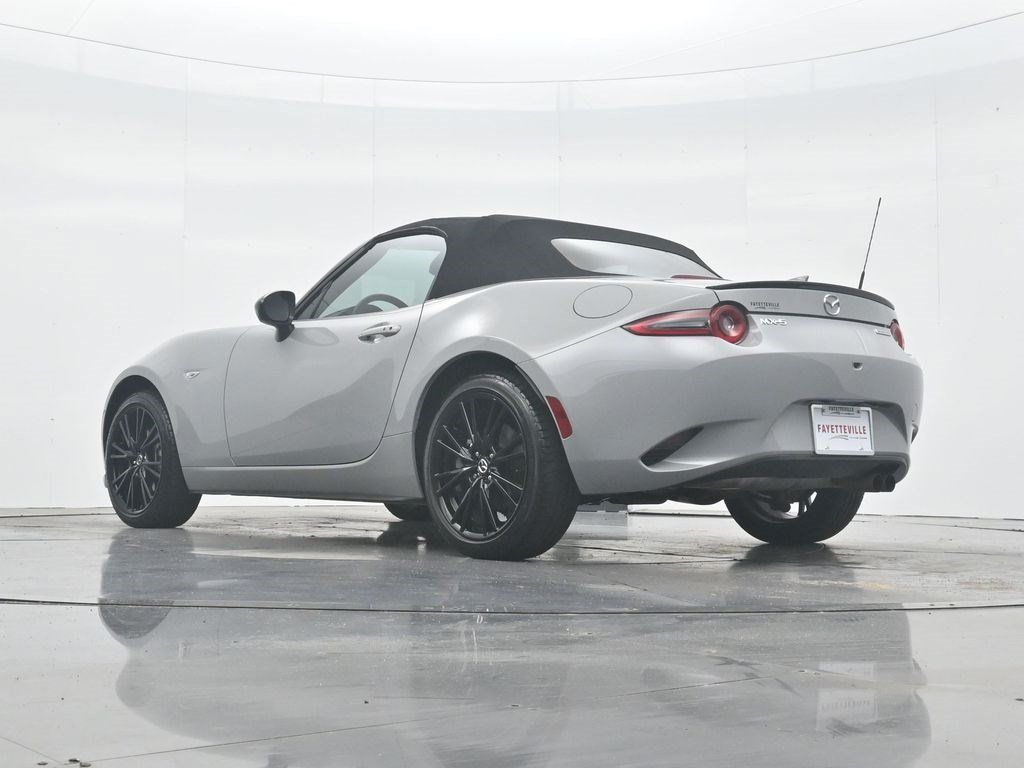 Used 2025 MAZDA MX-5 Miata Club RWD image 29