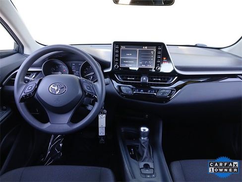 Used 2021 Toyota C-HR LE image 22