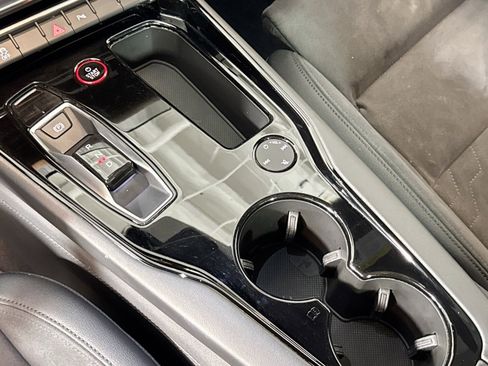 Used 2022 Audi e-tron GT Premium Plus AWD/4WD image 16