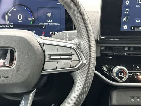 Used 2024 Honda Prologue EX image 9