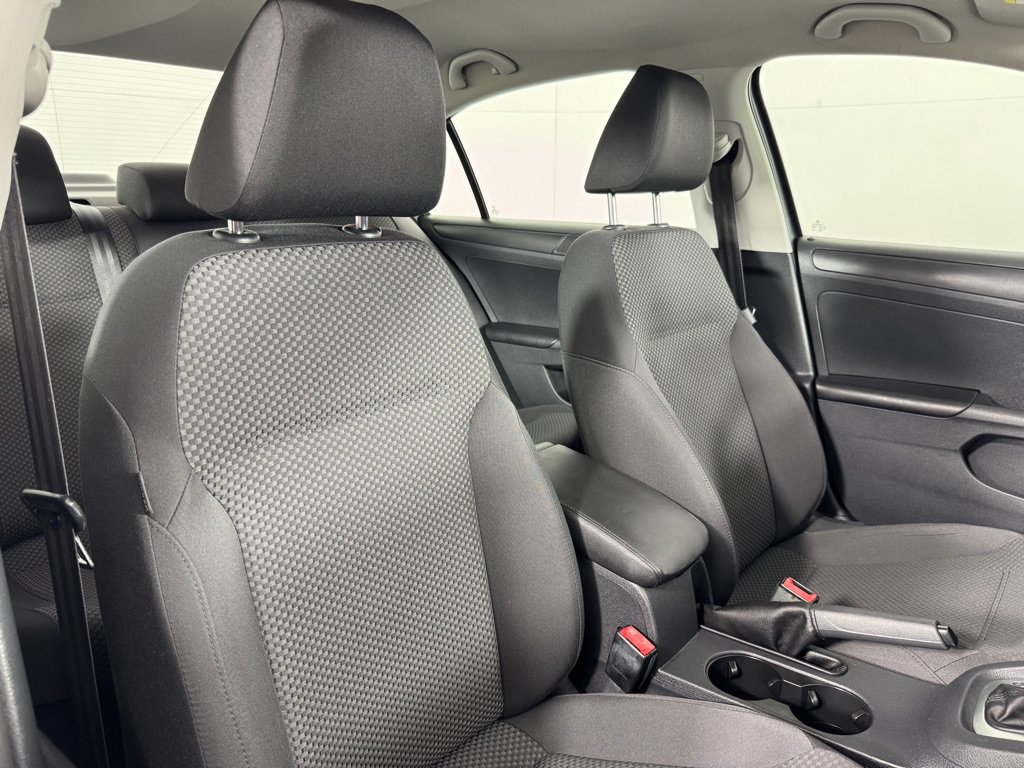 Used 2013 Volkswagen Jetta Sedan FWD image 23