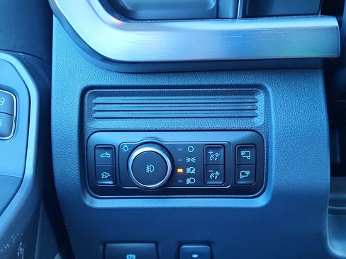 New 2026 Ford F350 Lariat image 16