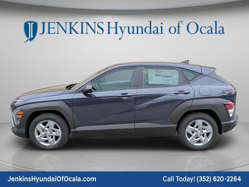 New 2026 Hyundai Kona SE image 7