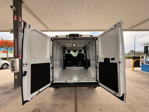 New 2026 RAM ProMaster 1500 w/ Convenience Group FWD image 32