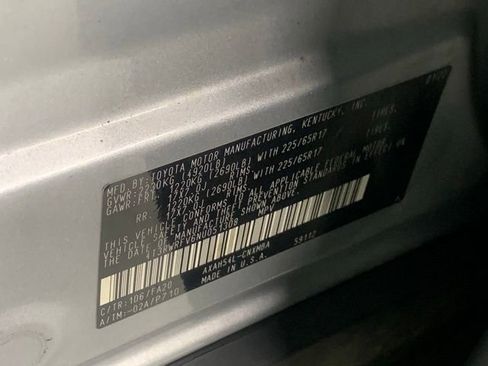 Used 2022 Toyota RAV4 XLE image 43